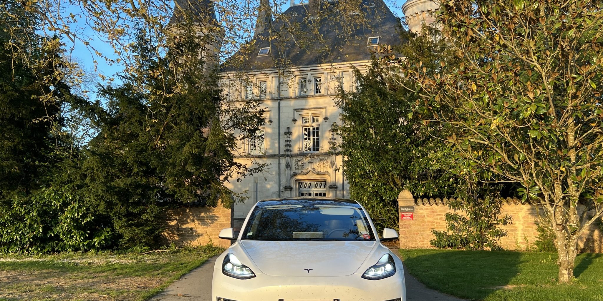 Idéal Chauffeur Votre allié VTC pour une mobilité d’entreprise responsable et efficace